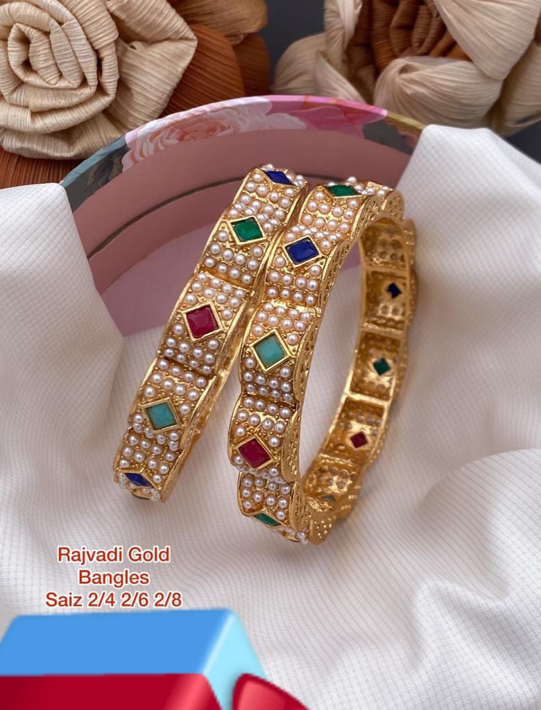 Fancy Design Matte Fancy Bangles Set Wholesalers In Delhi